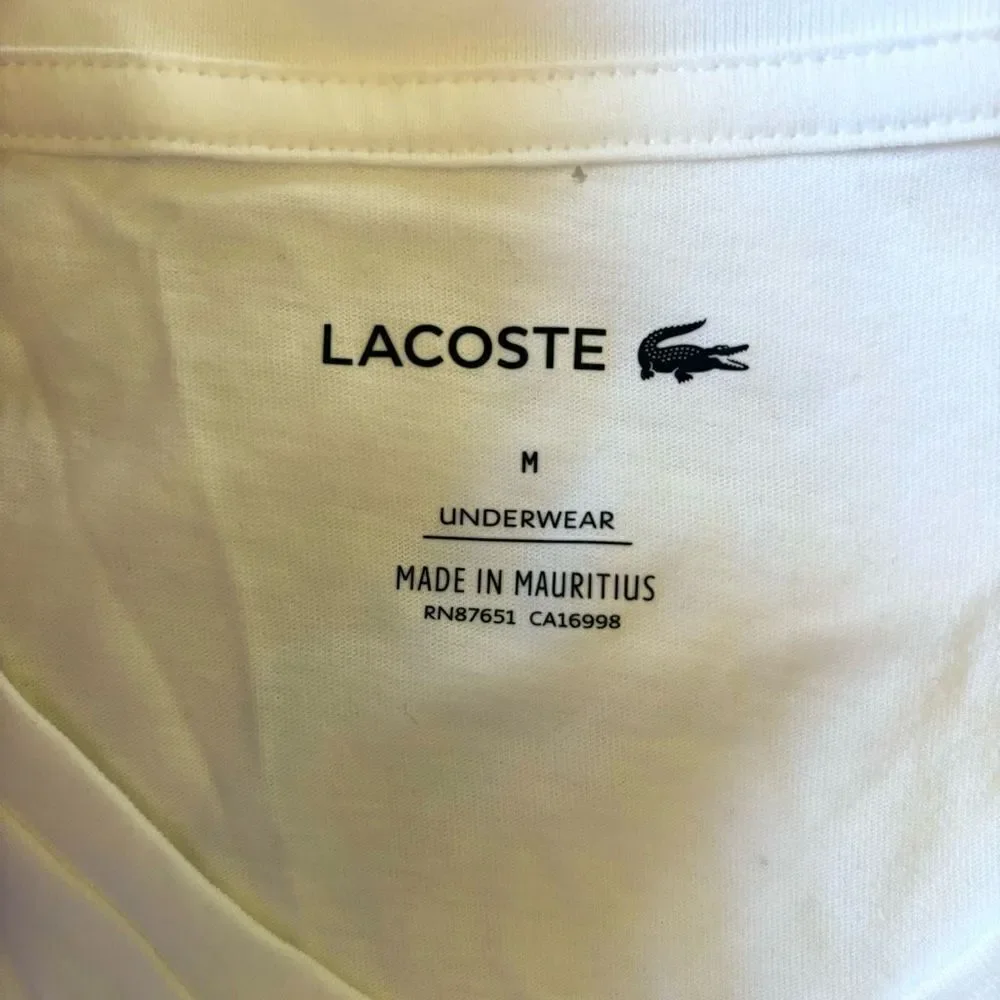 Lacoste Mens Under Shirt Underwear Single White V-Neck Size Medium Short Sleeve